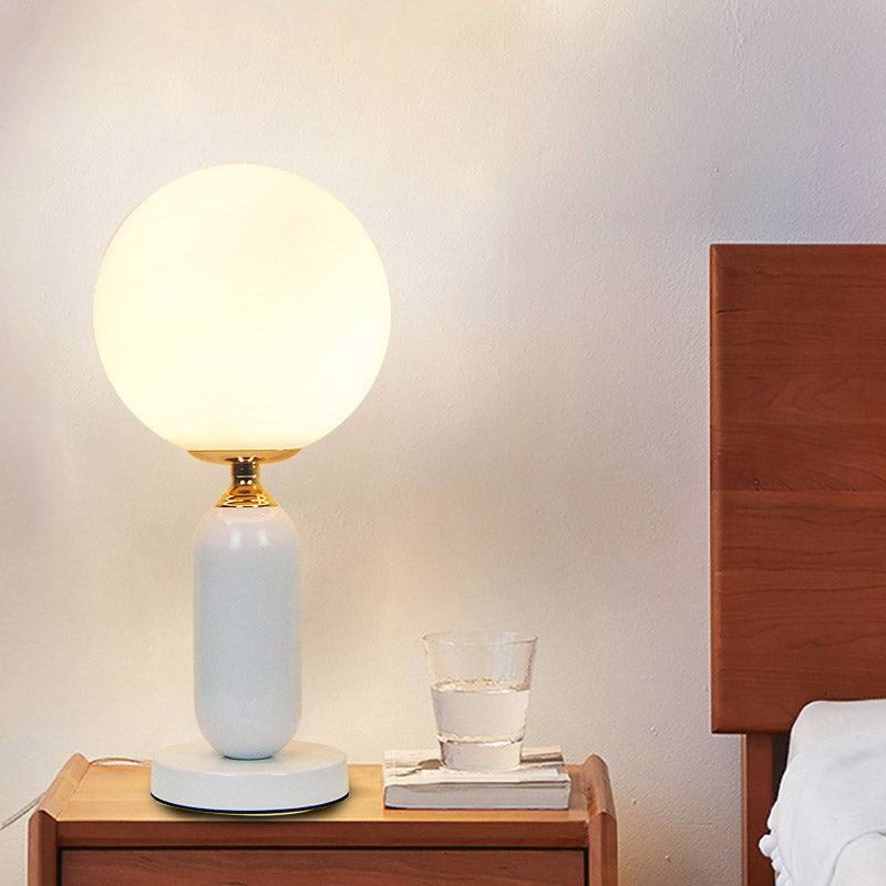 Modern Table Lamp Minimalist Metal Night Stand Lighting for Sitting Room Bedroom