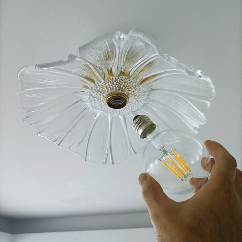 Lampada da soffitto moderna e semplice a forma di loto Plafoniera in rame a 1 luce con paralume in vetro
