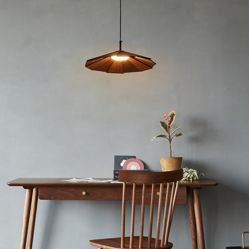 Kegelform hängende Beleuchtung moderner Holzholz 1 Licht Anhängerlampe für Hotel