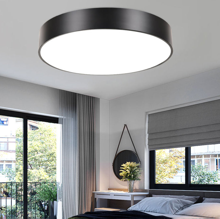Lampes suspendues moderniste en métal avec des luminaires d'éclairage pendentif à LED à l'ombre acrylique