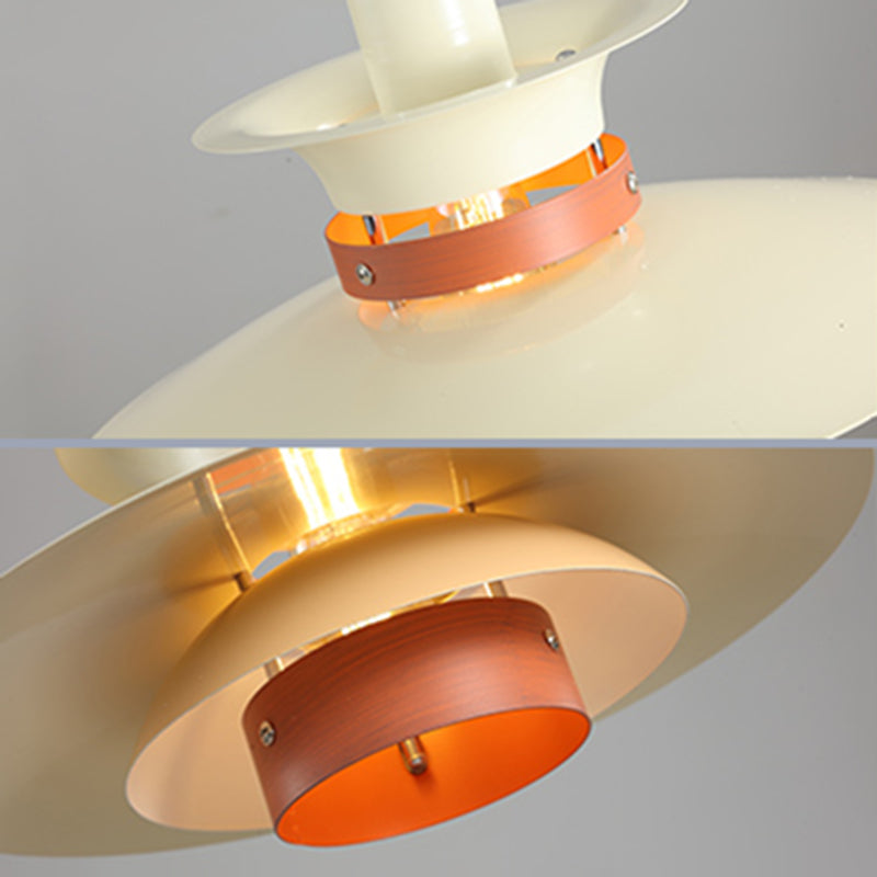 Éclairage de suspension à nuance écarquillée peu profonde Fixture d'éclairage en métal de style nordique en orange