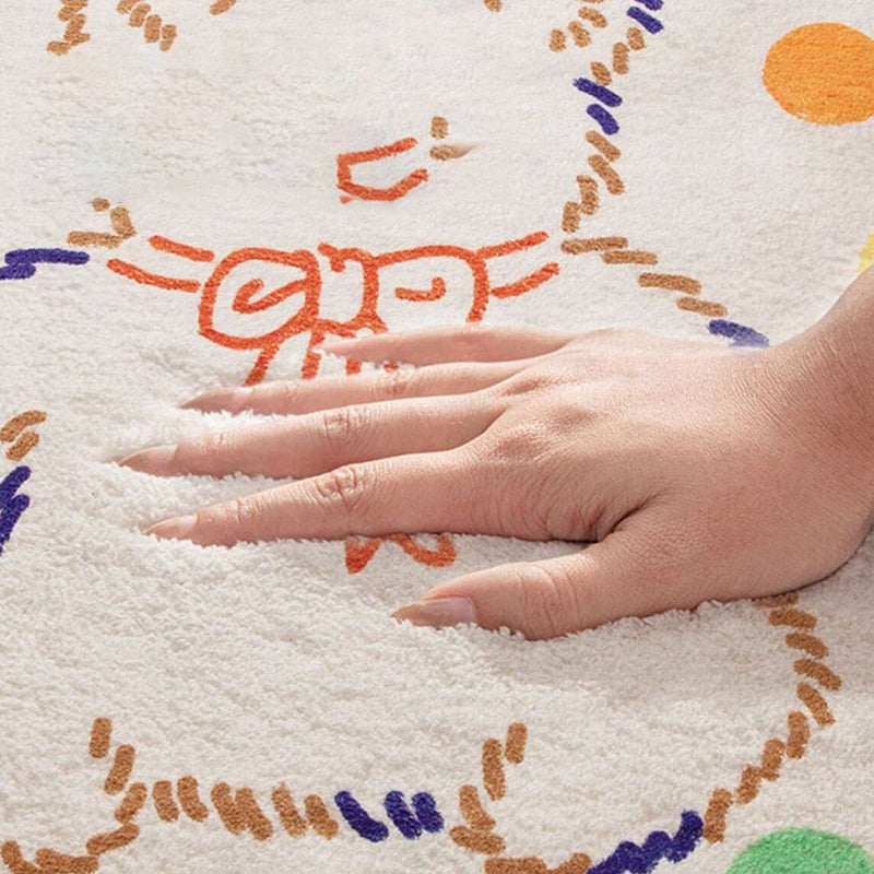 White Modern Rug Polyester Graphic Rug Stain Resistant Rug for Home Decor