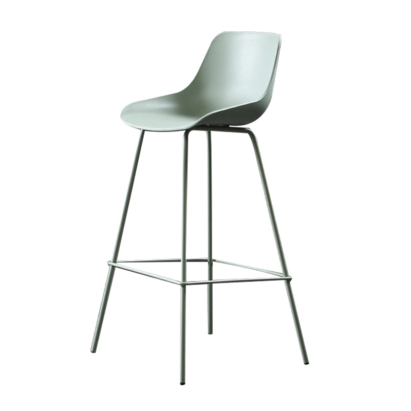 Scandinavian Metal Plastic Counter Stools Low Back Indoor Bar Stool with Bucket Seat