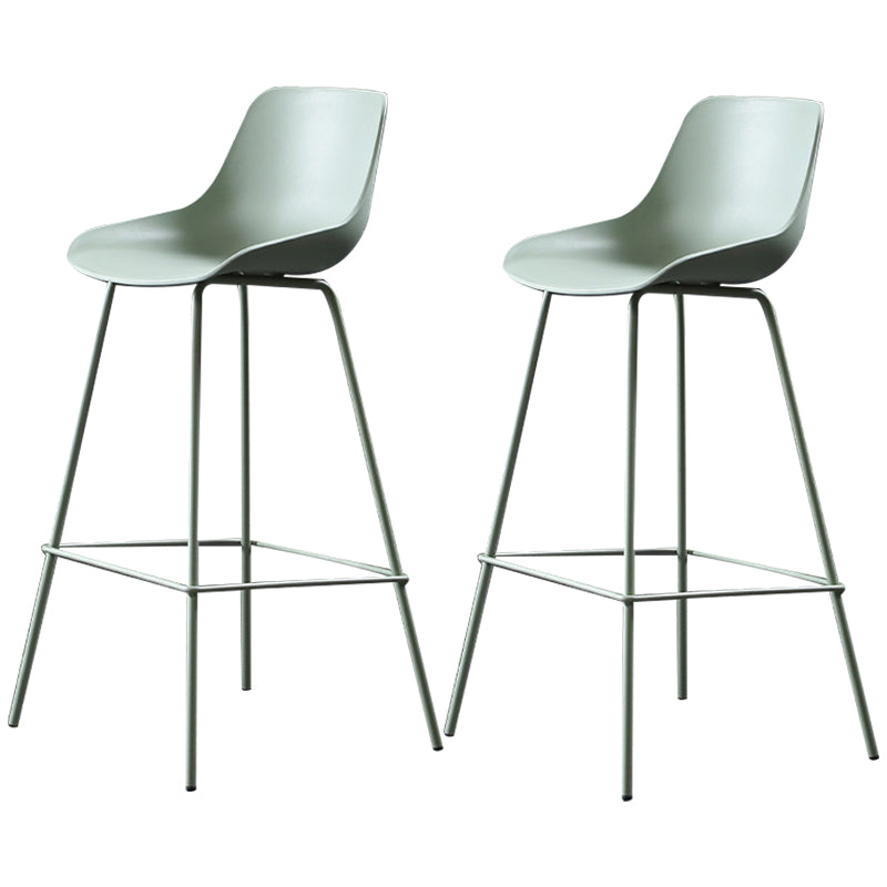 Scandinavian Metal Plastic Counter Stools Low Back Indoor Bar Stool with Bucket Seat