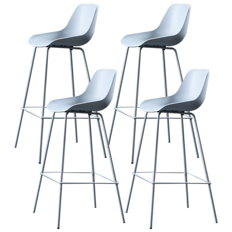 Scandinavian Metal Plastic Counter Stools Low Back Indoor Bar Stool with Bucket Seat