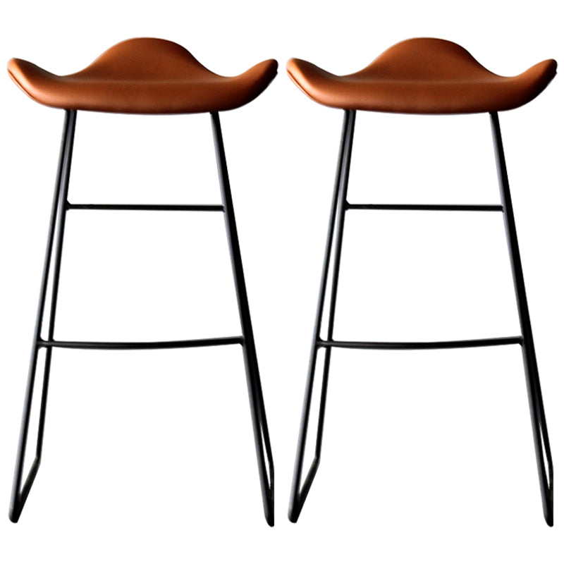 Black PU Leather Barstools Industrial Low Back Bristol Counter Stool with Saddle Seat