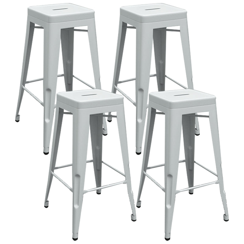 Iron Industrial 30 "Barstool Indoor apilable taburete con asiento cuadrado