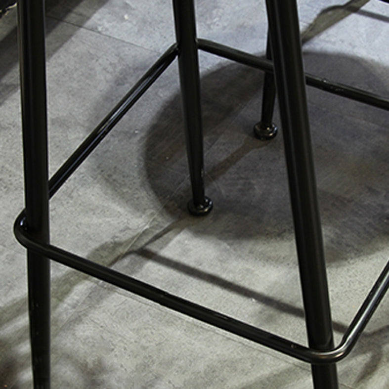 Industrielle schwarze Thekeschatzhocker Eisen Holz Bar Bristol Stühle mit rundem Sitz