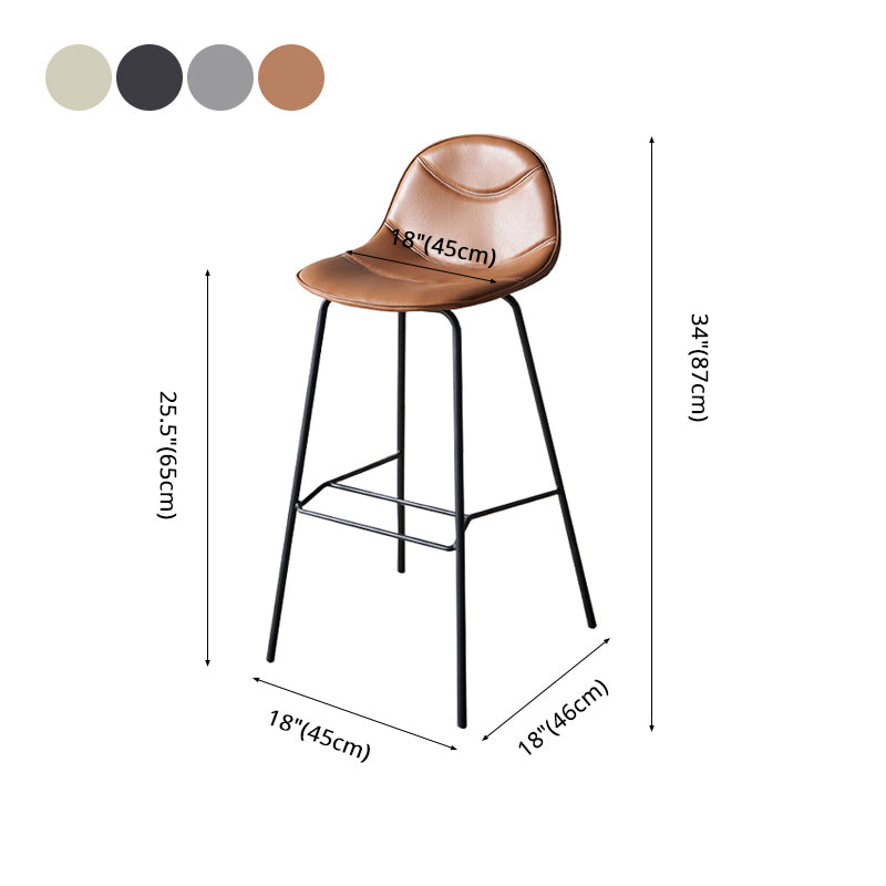 Industriële zwarte teller krukken ijzeren gestoffeerde barkrukken Bristol met emmerzitje