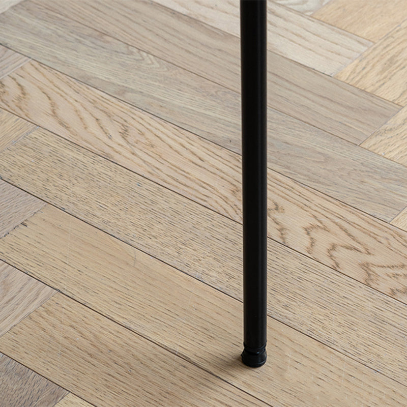 Industrieller schwarzer Thekeschatzhocker Eisen Holz Bar Bristol Stuhl mit niedrigem Rücken 1 Stück