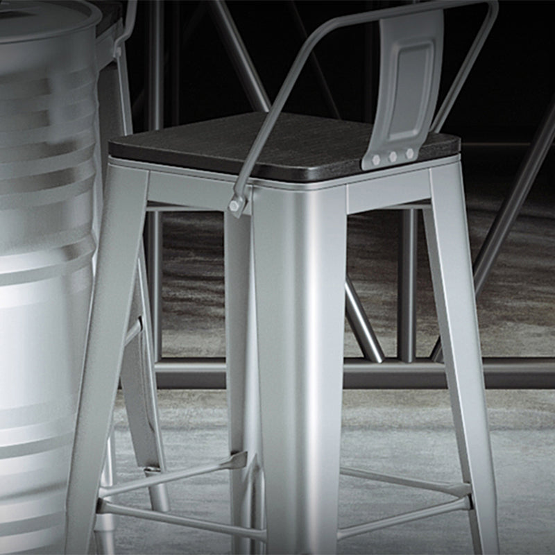 Industriële zilveren aanrechtkrukken Iron houten bar bristol krukken met lage rug