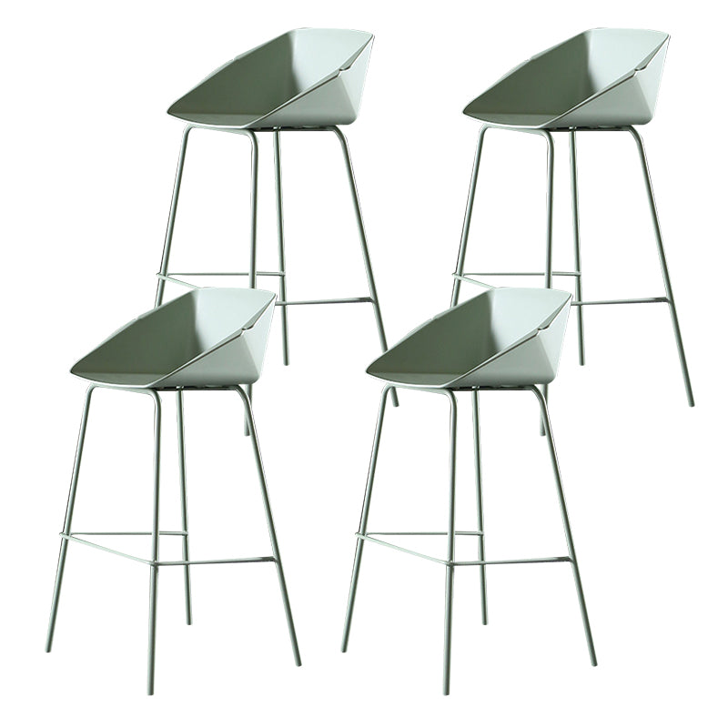 29-Zoll-Moderne Counter Bar Stool Armless Plastic Innenstuhl mit Fußstütze