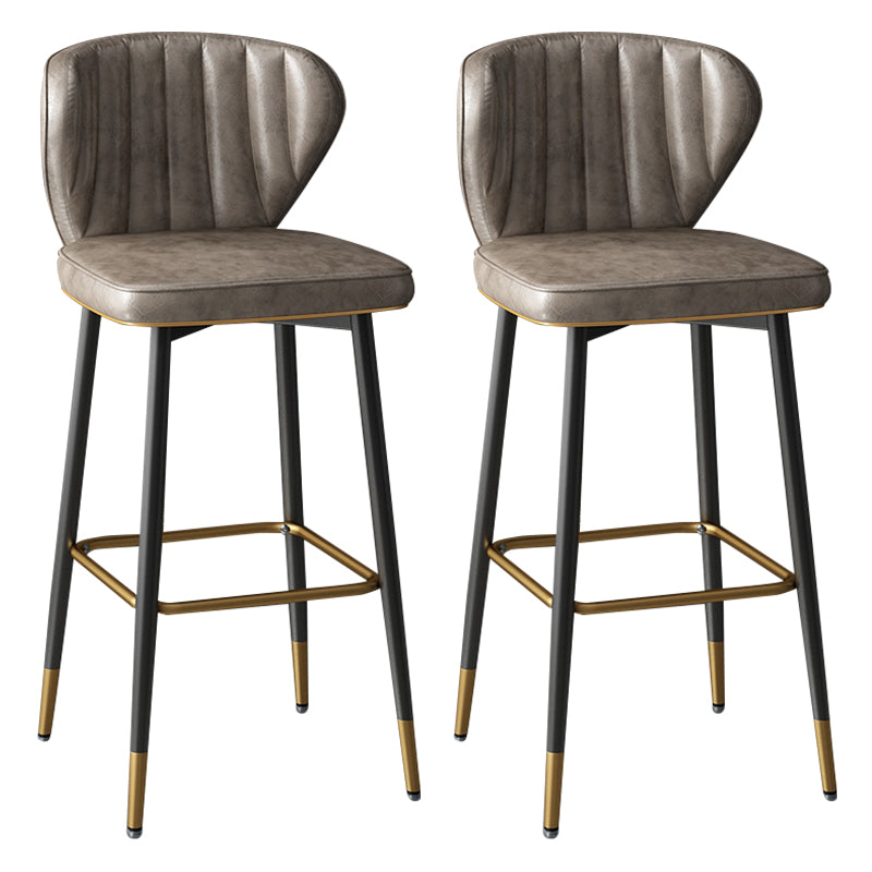 Taburete de bar de cuero contemporáneo, taburete con respaldo bajo para interiores con patas de acero