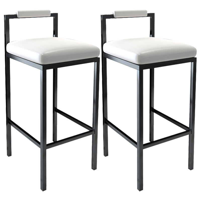 Tabouret haut de restaurant industriel de tabouret de bar à dossier bas en fer noir avec siège carré