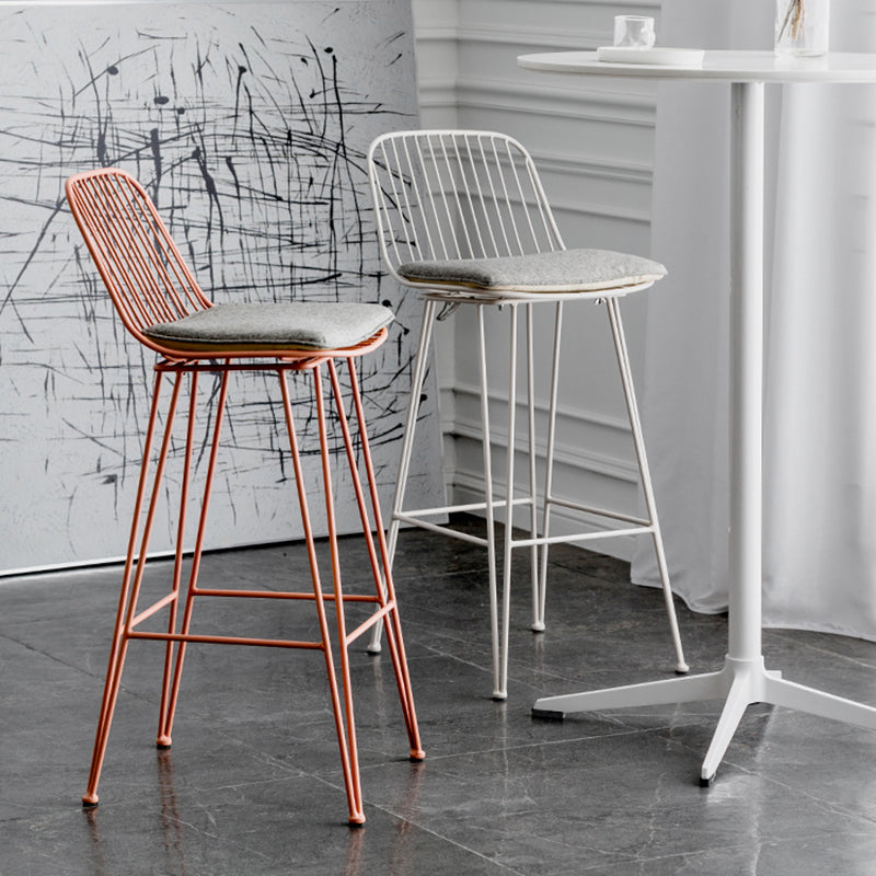 Industrieel ijzer Simple Barstool 26 "H indoor hoge kruk met rechthoekstoel