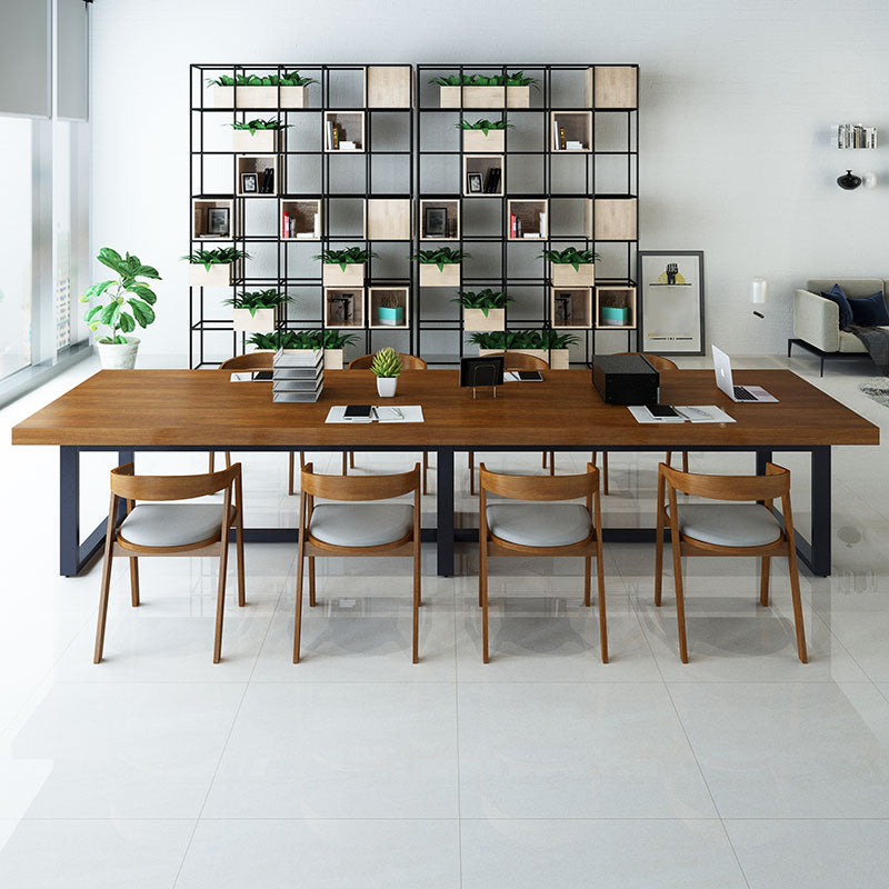 Rechthoekige schroefbasis industriële tafel houten kleur vaste tafel met massief hout