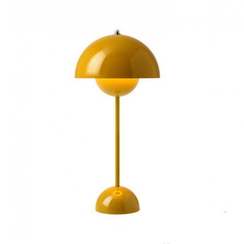 Metal Flower Shape Table Lamp Modern Style Colorful Table Lamp for Bedroom