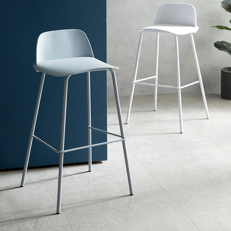 Contemporary Counter & Bar Stool Armless Plastic Indoor Bar Stool with Footrest
