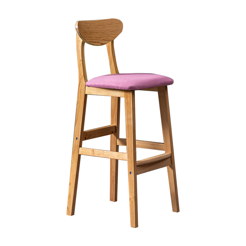 Barkruk van Scandinavisch hout met lage rugleuning, hoge binnenkruk met vierkante bekleding
