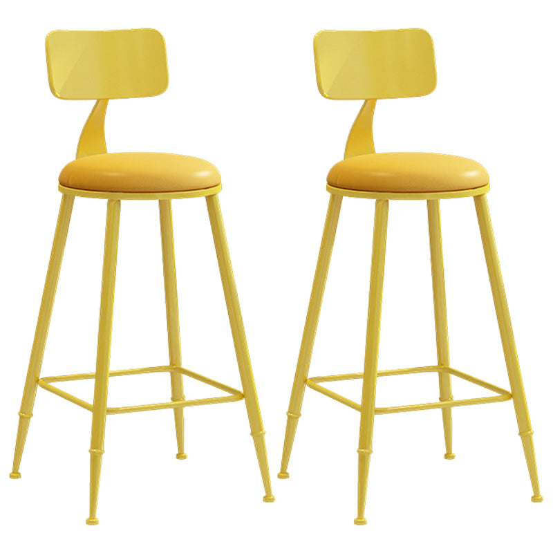 Moderner Barhocker mit Ledersitzen, Metallgestell mit 4 Beinen, bunter Barhocker für das Wohnzimmer
