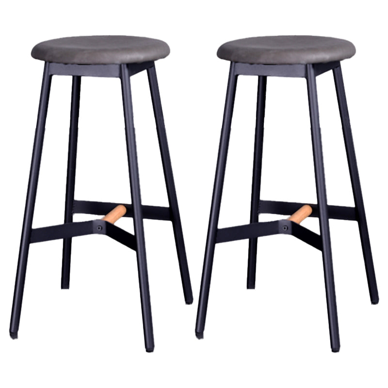 Taburetes de bar negros escandinavos, taburetes de bar sin respaldo de madera y metal con asiento redondo