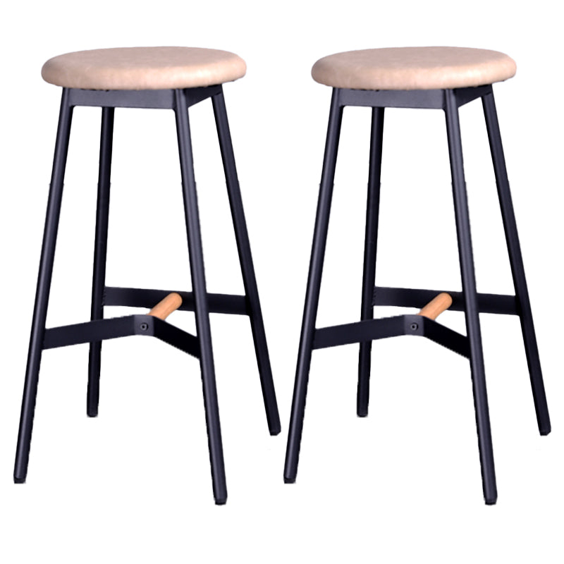 Taburetes de bar negros escandinavos, taburetes de bar sin respaldo de madera y metal con asiento redondo