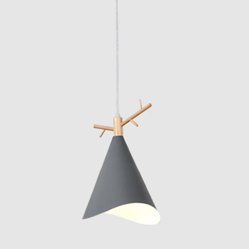 Simplicity Hanging Lamps Metal Pendant Light with Iron Shade for Bedroom