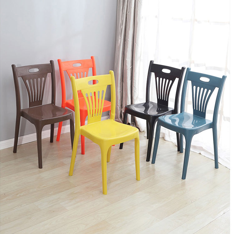 Silla de comedor de plástico de estilo moderno, silla lateral apilable sin brazos para cocina (juego de 4)