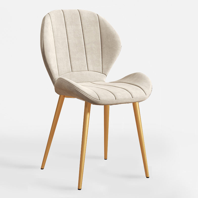 Silla lateral casera tapizada escandinava Silla de comedor con respaldo lateral y acabado mate