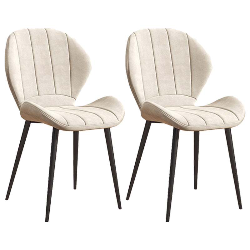 Silla lateral casera tapizada escandinava Silla de comedor con respaldo lateral y acabado mate