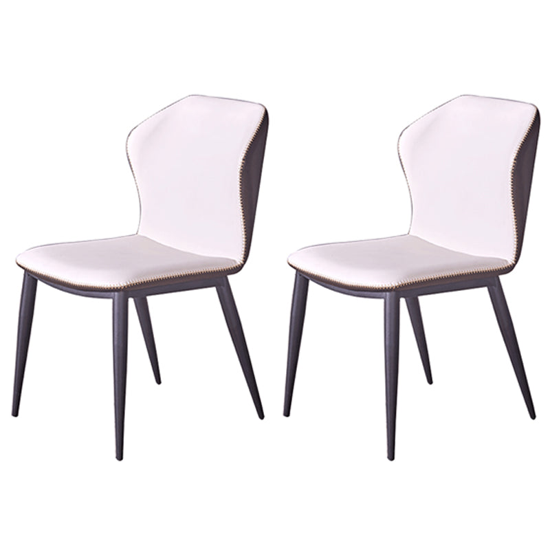 Silla auxiliar moderna de cuero para el hogar, sillas de comedor con respaldo de alas y acabado mate (juego de 2)