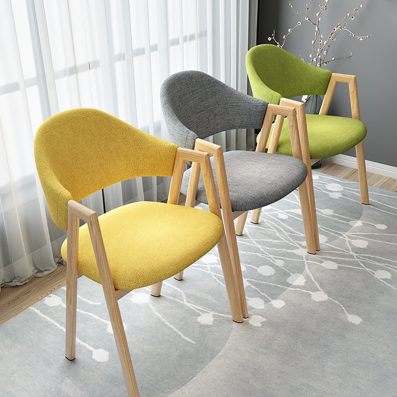 Chaise de salle à manger contemporaine en métal, chaise latérale de salle à manger en velours pour usage domestique