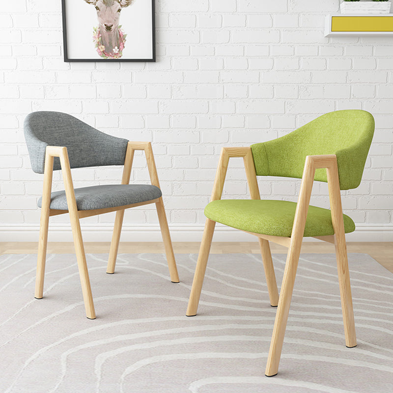 Chaise de salle à manger contemporaine en métal, chaise latérale de salle à manger en velours pour usage domestique