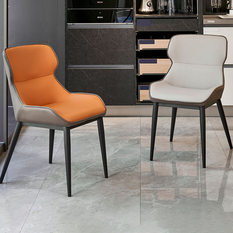 Chaise de salle à manger contemporaine en métal, chaise d'appoint en similicuir pour usage domestique (Ensemble de 2)