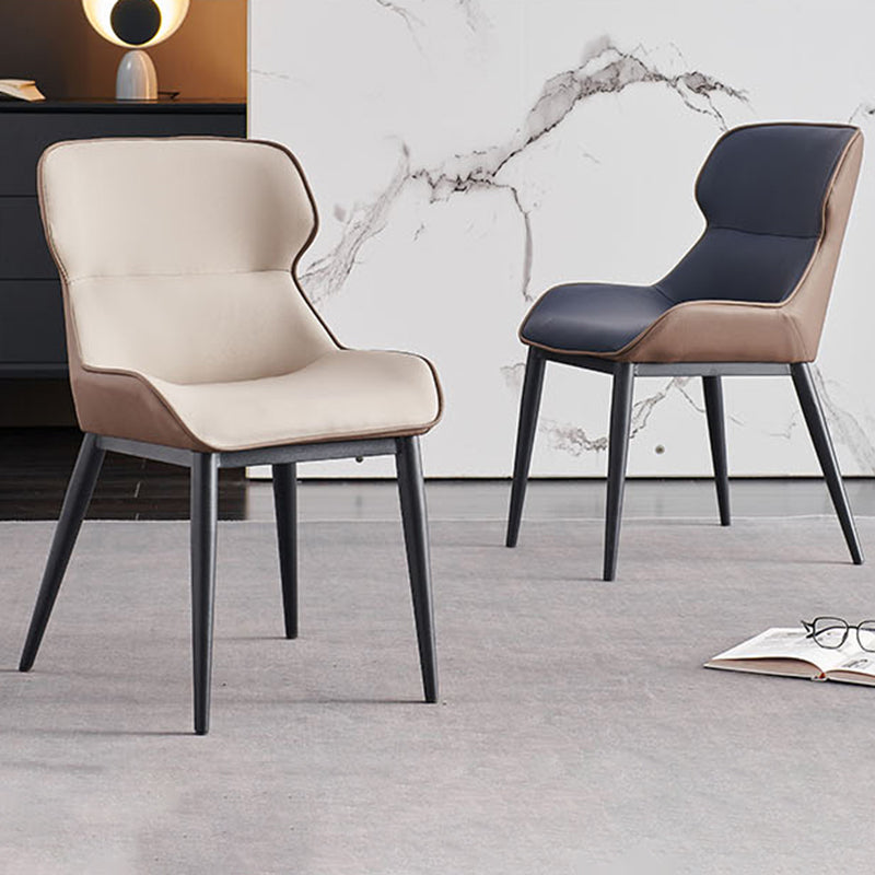 Chaise de salle à manger contemporaine en métal, chaise d'appoint en similicuir pour usage domestique (Ensemble de 2)