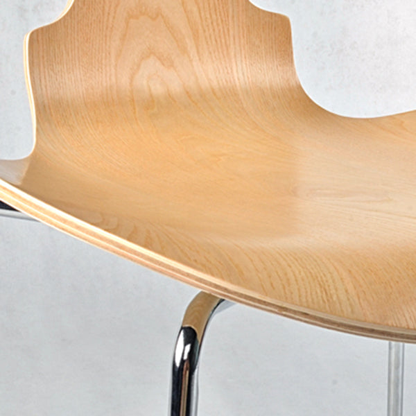 Silla lateral casera contemporánea Silla de comedor tapizada de metal con respaldo sólido