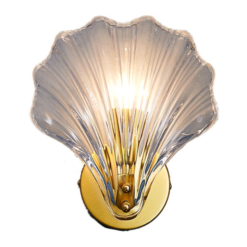 Luz de pared de vidrio de forma única estilo moderno de 1 luces de montaje de pared de luz en latón