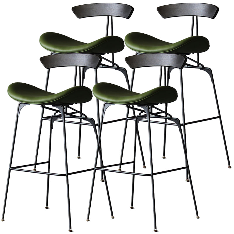 Tabouret de bar en fer noir, tabouret de comptoir à dossier bas de style industriel avec siège en selle
