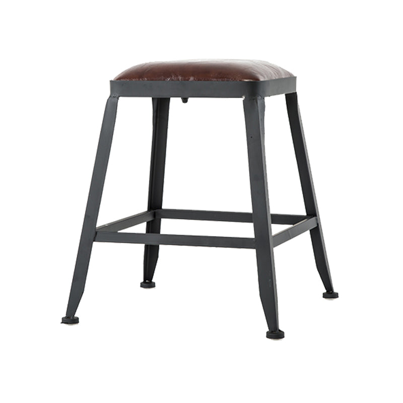 Asiento de cuero cuadrado de estilo industrial con patas de metal Taburete para barra de cocina