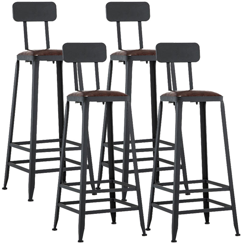Asiento de cuero cuadrado de estilo industrial con patas de metal Taburete para barra de cocina
