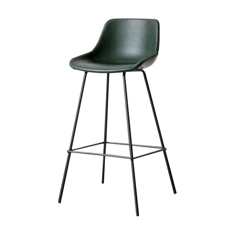 Tabouret de bar en cuir et métal noir, tabouret de comptoir scandinave à dossier bas Bristol avec siège baquet