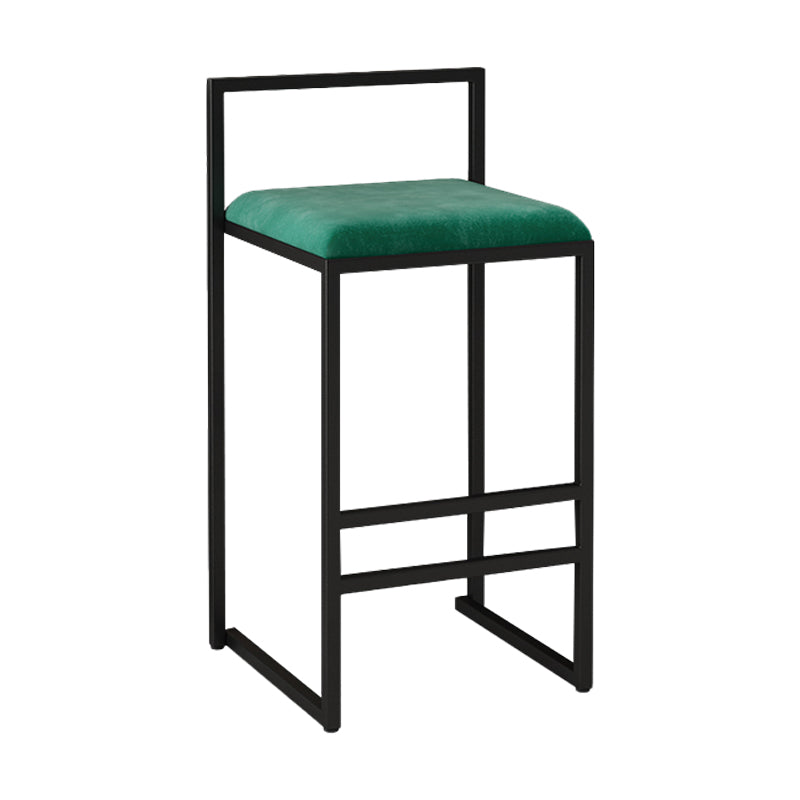 Taburete de bar tapizado en terciopelo de estilo nórdico, taburete de bar con base de trineo