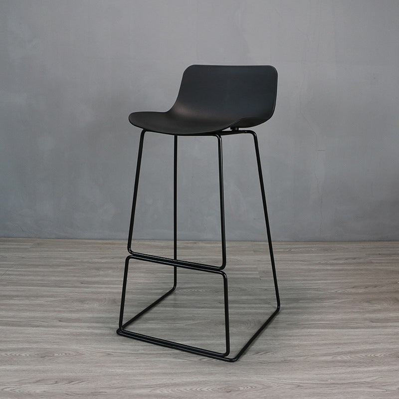 Industrialstil Barhosenmetall- und Plastikstuhl für Esszimmer