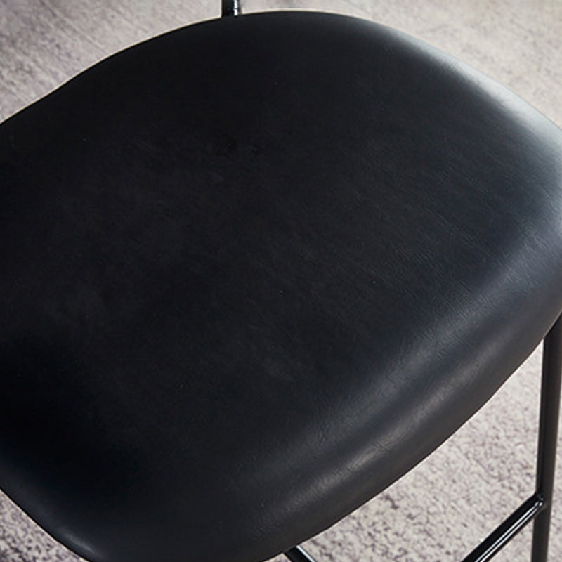 Taburetes escandinavos de hierro negro para mostrador, taburetes de bar con respaldo bajo de madera (juego de 2)