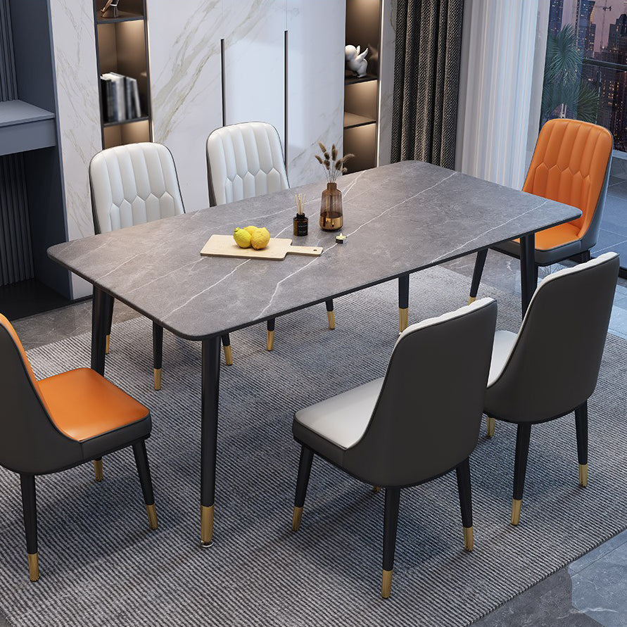 Maison contemporaine de table à manger à gratter fritte