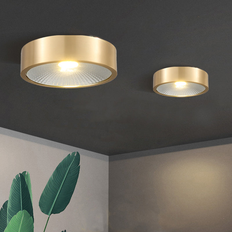 Plafonnier LED concis moderne en cuivre de forme cylindrique encastré pour porche balcon
