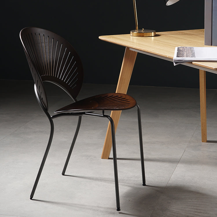 Silla de comedor de metal contemporáneo para uso doméstico Silla lateral de comedor con respaldo abierto