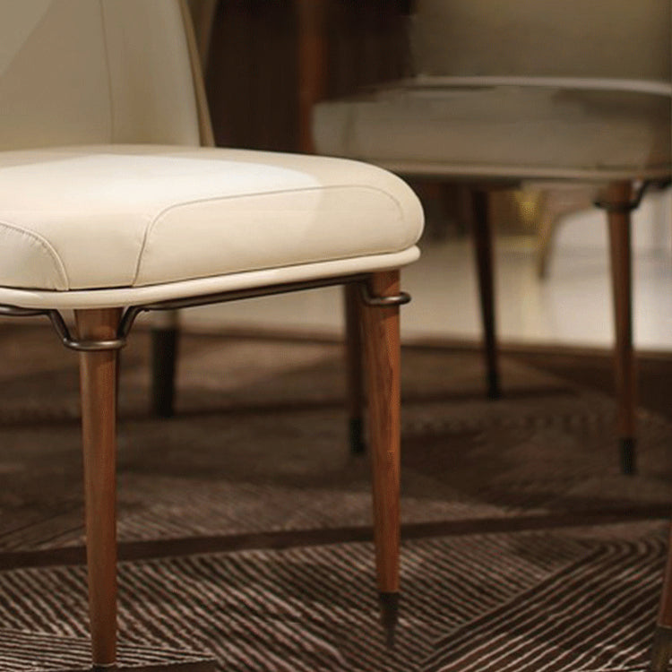 Restaurante moderno Parsons Silla lateral Silla de comedor de cuero con patas de nogal