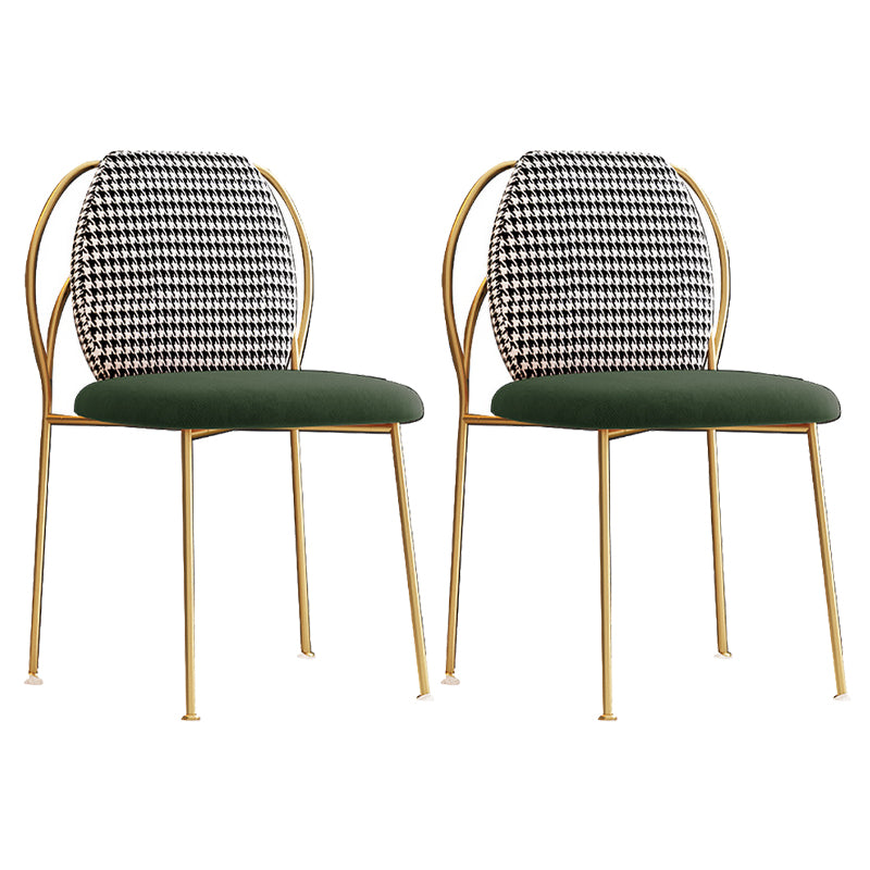 Glam – chaise d'appoint à dossier solide pour chambre à coucher, en velours, finition mate, avec pieds dorés