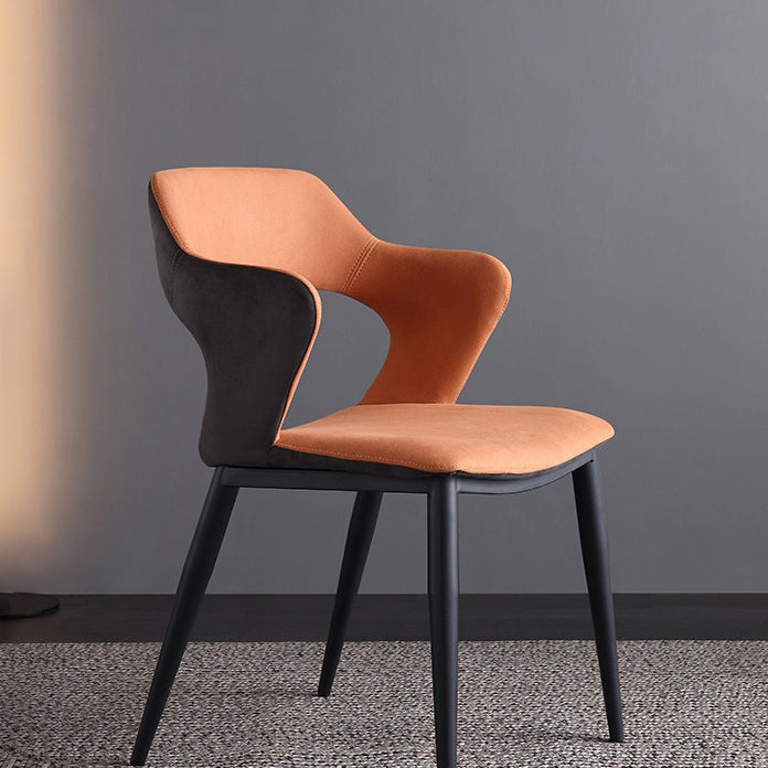 Chaise de salle à manger contemporaine de finition mate de dos ouvert de chaise de bras de restaurant de tissu